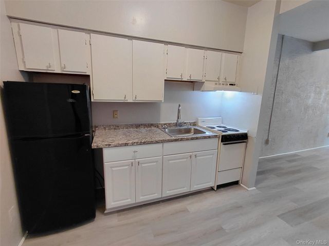 81 Franklin Street 305, Kingston, NY 12401