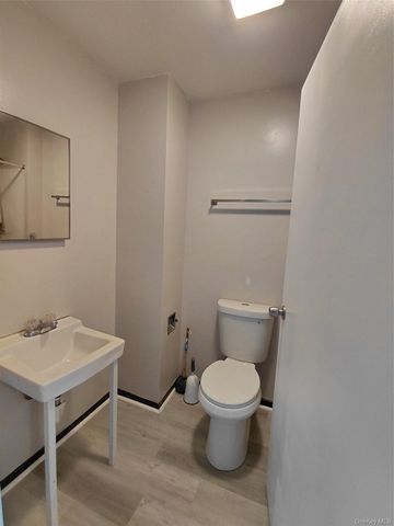 81 Franklin Street 305, Kingston, NY 12401
