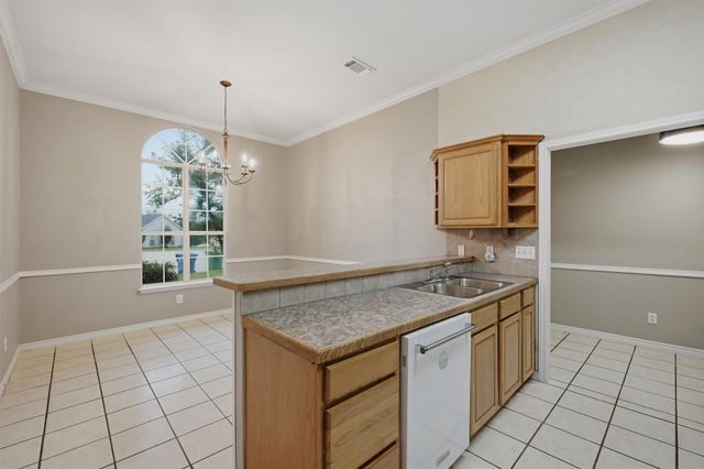 109 Franklin Court, Pottsboro, TX 75076