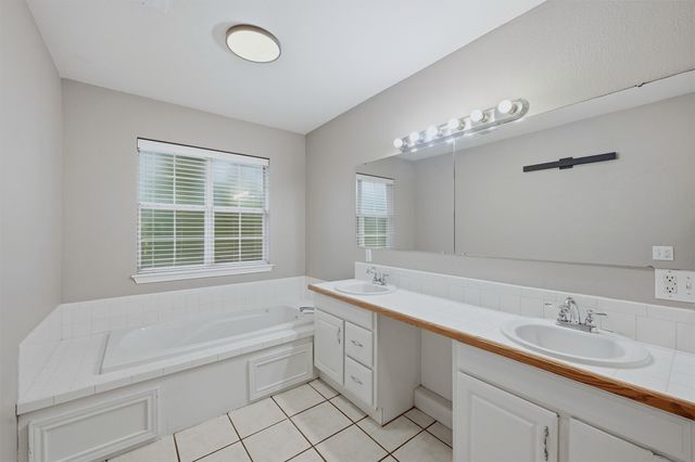 109 Franklin Court, Pottsboro, TX 75076