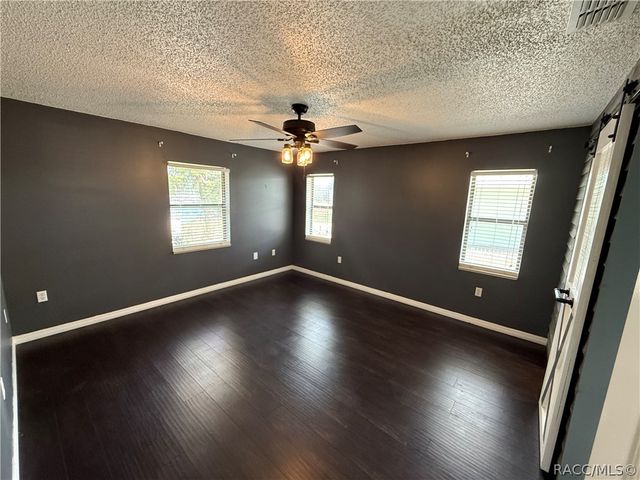 2235 W Springlake Drive, Dunnellon, FL 34434