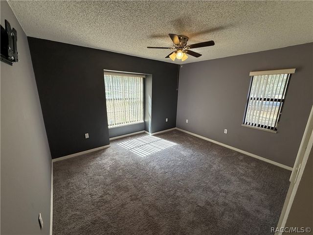 2235 W Springlake Drive, Dunnellon, FL 34434