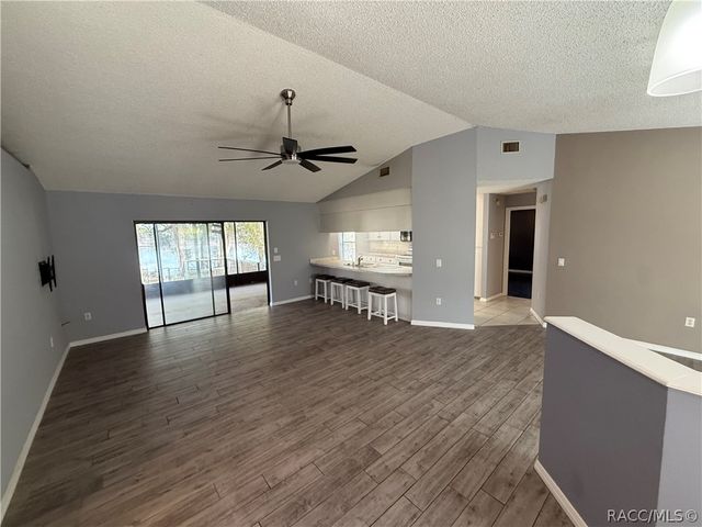 2235 W Springlake Drive, Dunnellon, FL 34434