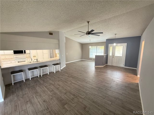 2235 W Springlake Drive, Dunnellon, FL 34434