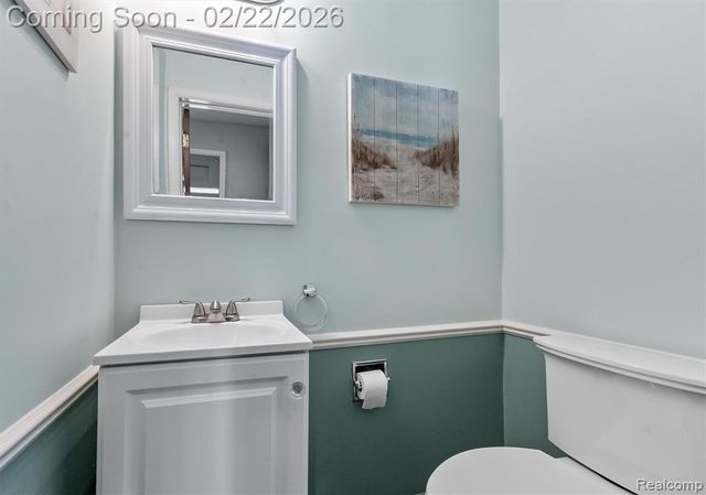 504 Weybridge Drive, Bloomfield Hills, MI 48304