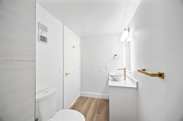 7511 S Oriole Blvd 201, Delray Beach, FL 33446