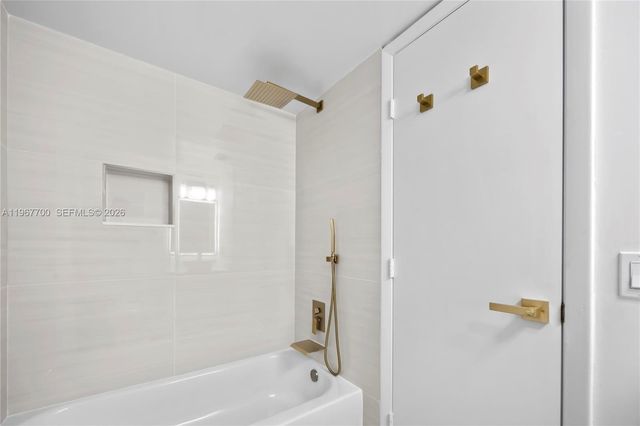 7511 S Oriole Blvd 201, Delray Beach, FL 33446