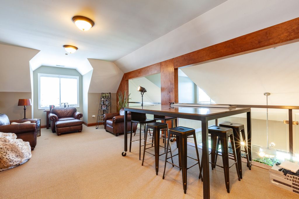 55 Ogden Avenue, Clarendon Hills, IL 60514 — photo 3