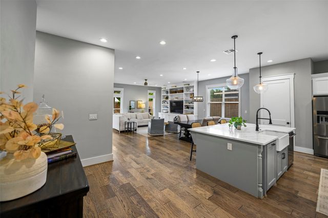 2018 Marnel Road, Houston, TX 77055