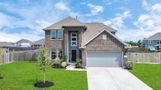 11123 Youngquist Drive, Mont Belvieu, TX 77535