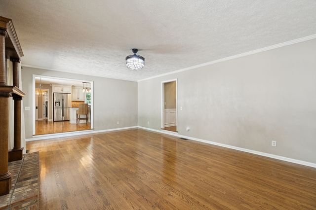 1150 Deer Run Rd, Murfreesboro, TN 37128