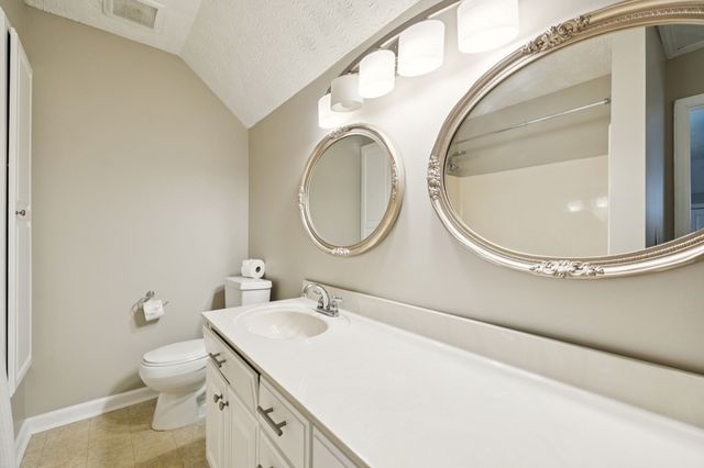 1150 Deer Run Rd, Murfreesboro, TN 37128