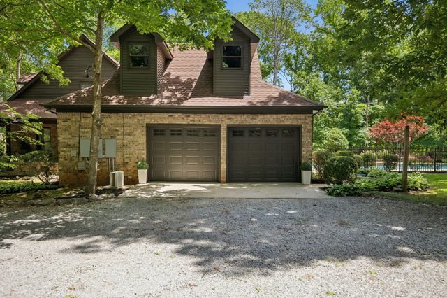 1150 Deer Run Rd, Murfreesboro, TN 37128