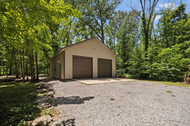 1150 Deer Run Rd, Murfreesboro, TN 37128