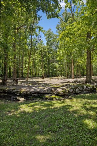 1150 Deer Run Rd, Murfreesboro, TN 37128