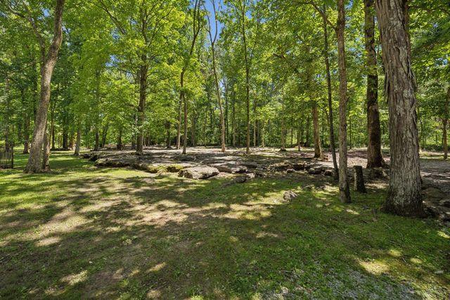 1150 Deer Run Rd, Murfreesboro, TN 37128