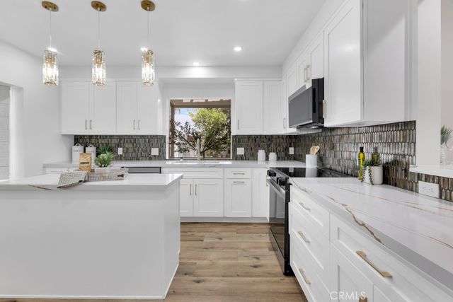 20908 Bandera Street, Woodland Hills, CA 91364