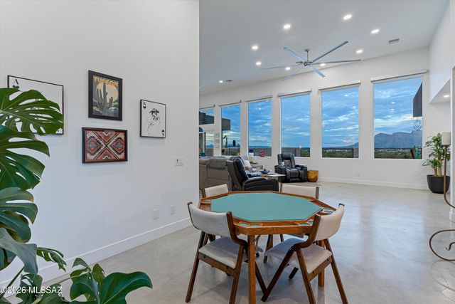 2802 N Cerrada De Beto, Tucson, AZ 85745