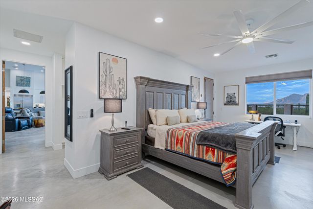 2802 N Cerrada De Beto, Tucson, AZ 85745