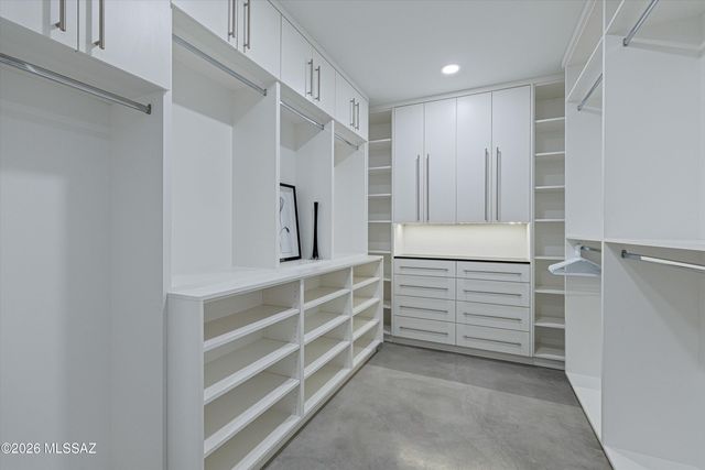 2802 N Cerrada De Beto, Tucson, AZ 85745