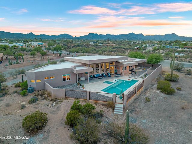 2802 N Cerrada De Beto, Tucson, AZ 85745