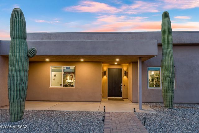 2802 N Cerrada De Beto, Tucson, AZ 85745