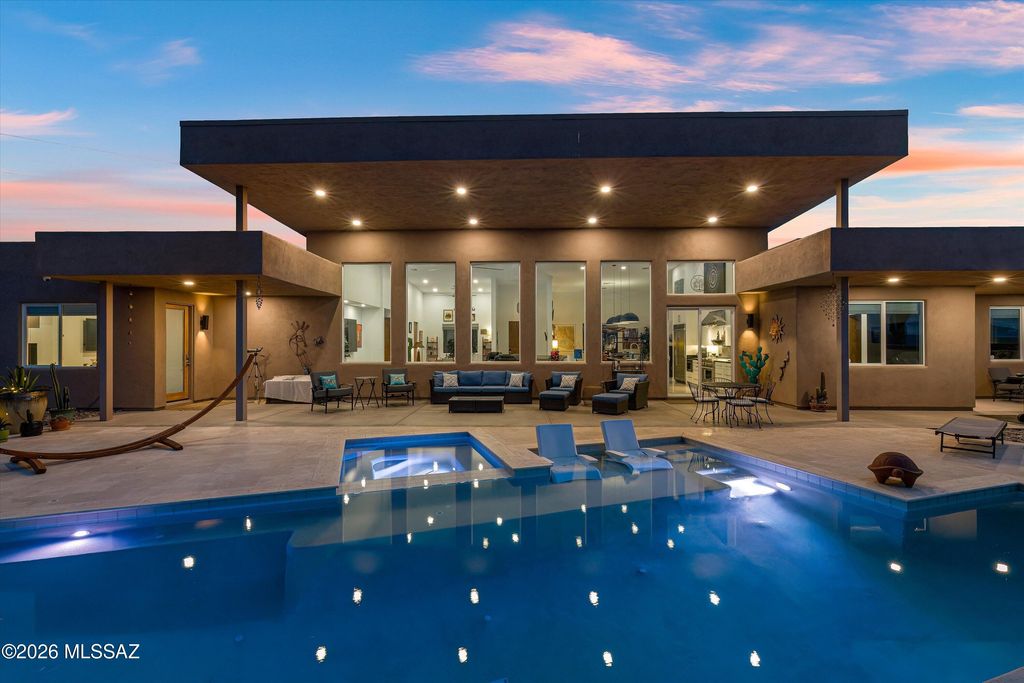 2802 N Cerrada De Beto, Tucson, AZ 85745
