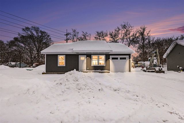 973 Ducey Avenue, Muskegon, MI 49442