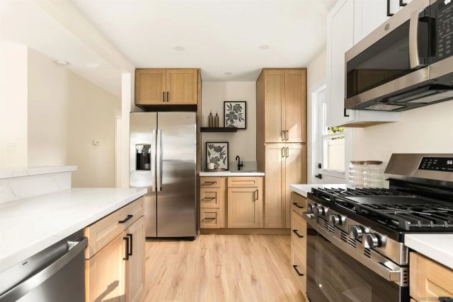 4750 Diane Ave, San Diego, CA 92117