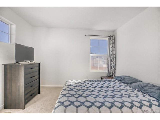 1325 Sunrise Dr, Erie, CO 80516