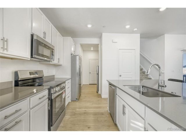 1325 Sunrise Dr, Erie, CO 80516