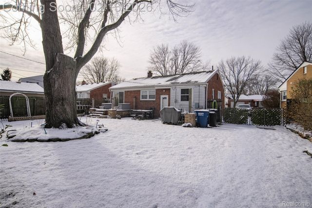 7332 E Frumin Court, Westland, MI 48185