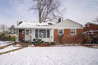 7332 E Frumin Court, Westland, MI 48185