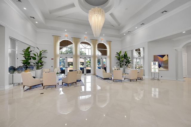 7075 Via Genova, Delray Beach, FL 33446