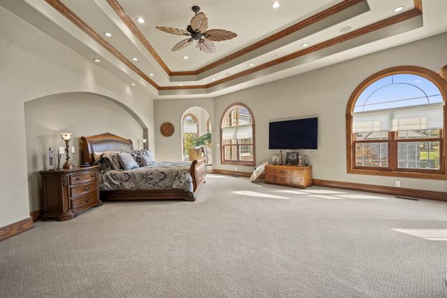 3936 E Glen Abbey Drive, Springfield, MO 65809