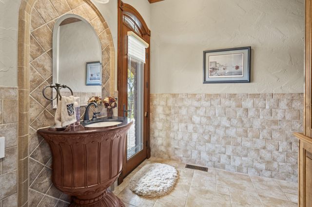 3936 E Glen Abbey Drive, Springfield, MO 65809