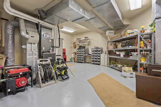 3936 E Glen Abbey Drive, Springfield, MO 65809