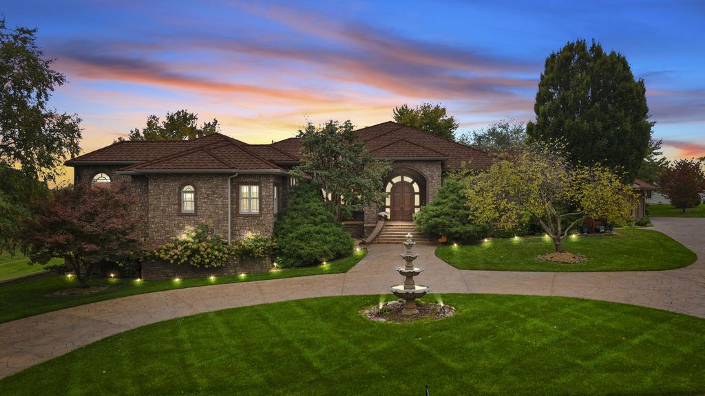 3936 E Glen Abbey Drive, Springfield, MO 65809