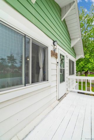 2926 South Boulevard, Port Huron, MI 48060