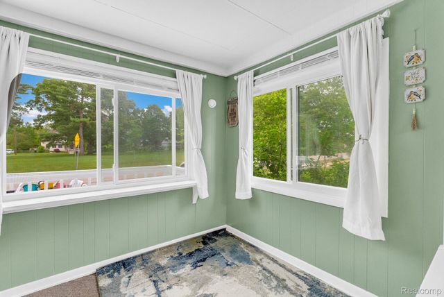 2926 South Boulevard, Port Huron, MI 48060