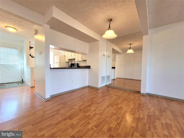 8072 GRANDVIEW CT, Springfield, VA 22153