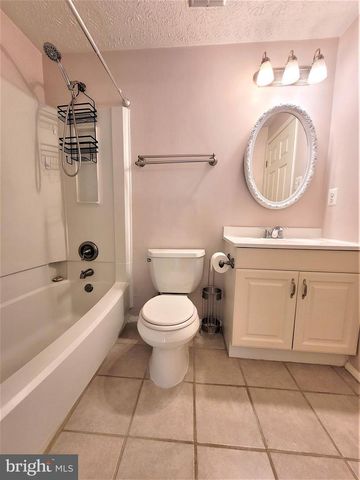 8072 GRANDVIEW CT, Springfield, VA 22153