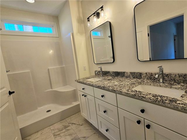 299 Springbrook Road, Walhalla, SC 29691