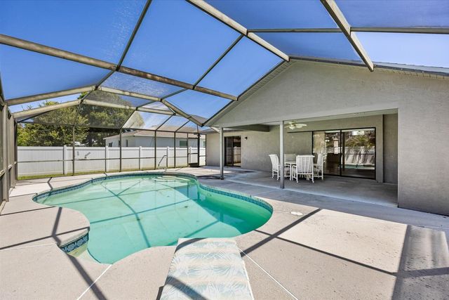 2126 SW TRENTON Lane, Port St. Lucie, Port St Lucie, FL 34984
