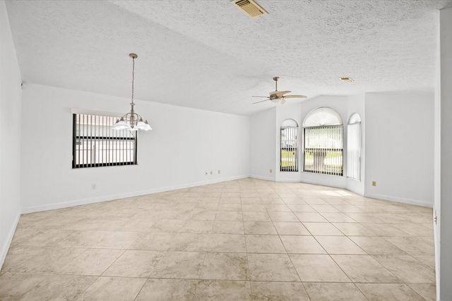 2126 SW TRENTON Lane, Port St. Lucie, Port St Lucie, FL 34984