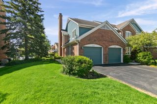 1625 Clayton Court, Arlington Heights, IL 60004