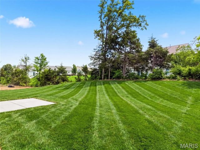 18816 Addi Drive, Warrenton, MO 63383