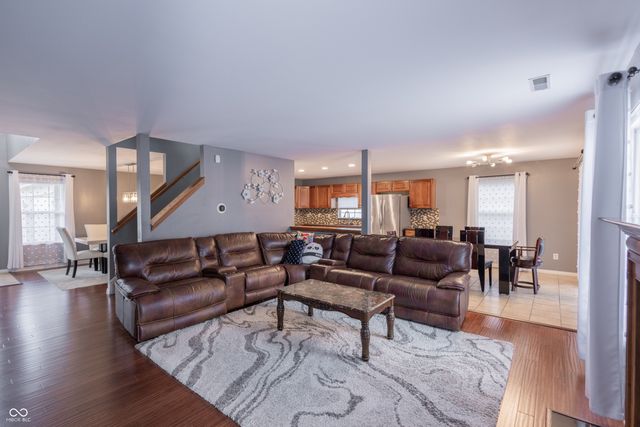 4221 Southport Trace, Indianapolis, IN 46237