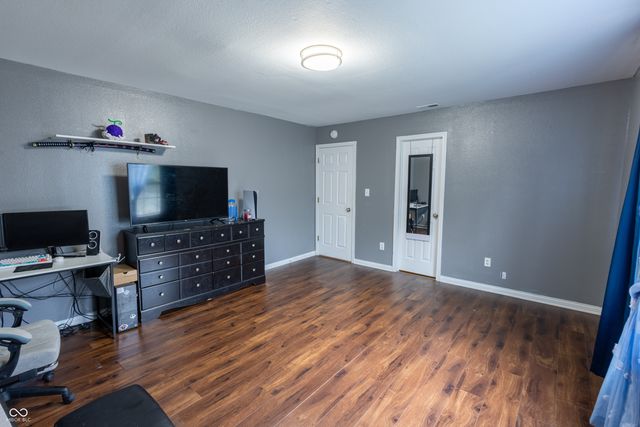 4221 Southport Trace, Indianapolis, IN 46237