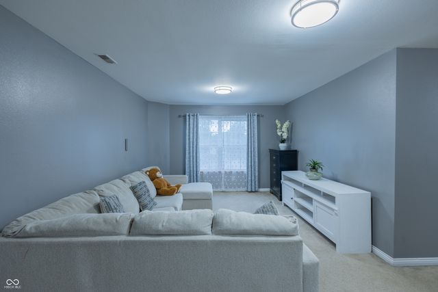 4221 Southport Trace, Indianapolis, IN 46237